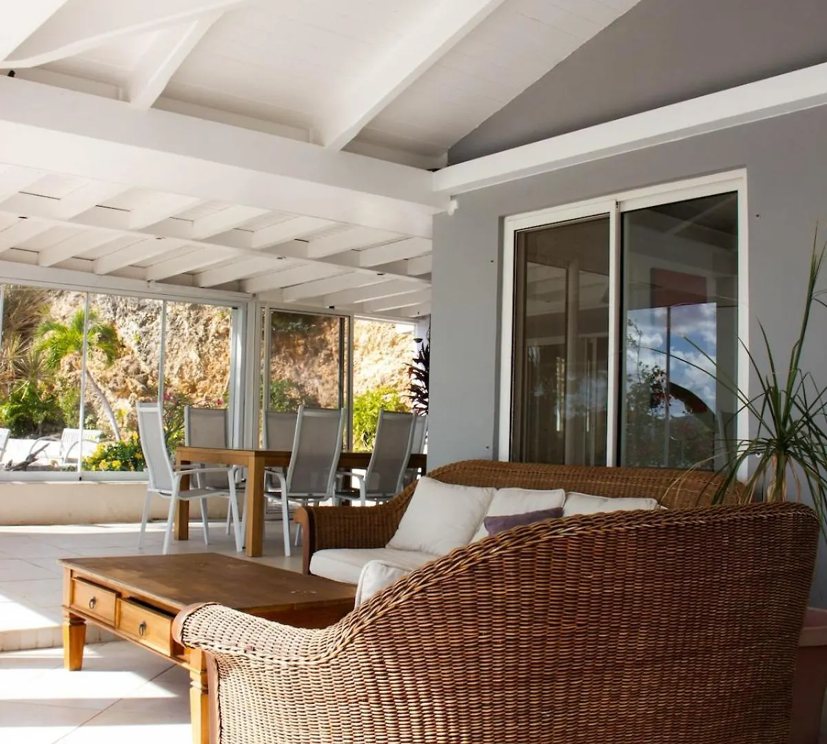 Villa C'Est La Vue, 2 Bedrooms Pool And Jacuzzi Les Terres Basses 0*,